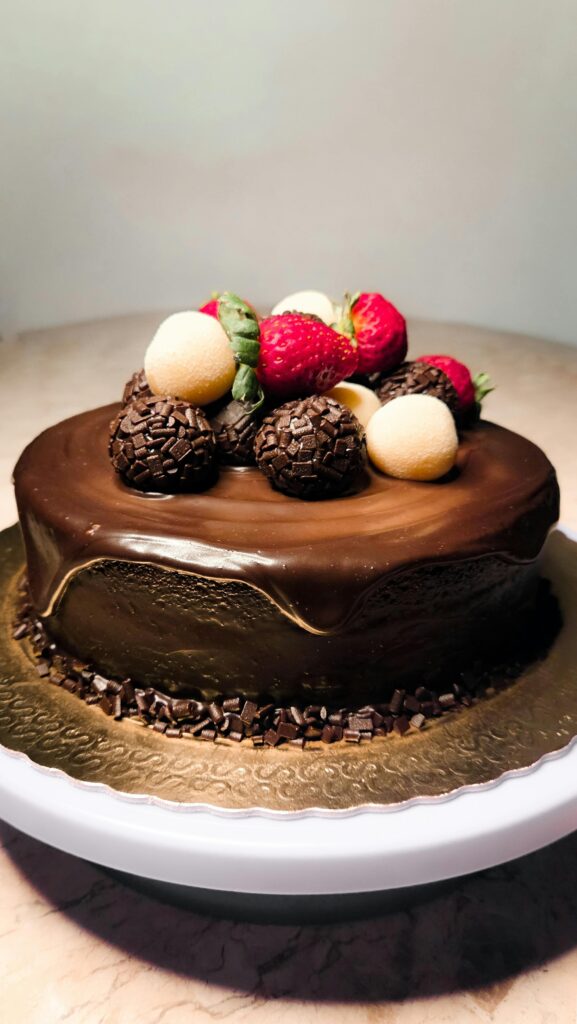 Fresh Cakes in Varanasi – Premium Red Velvet Cake with Cream Frosting